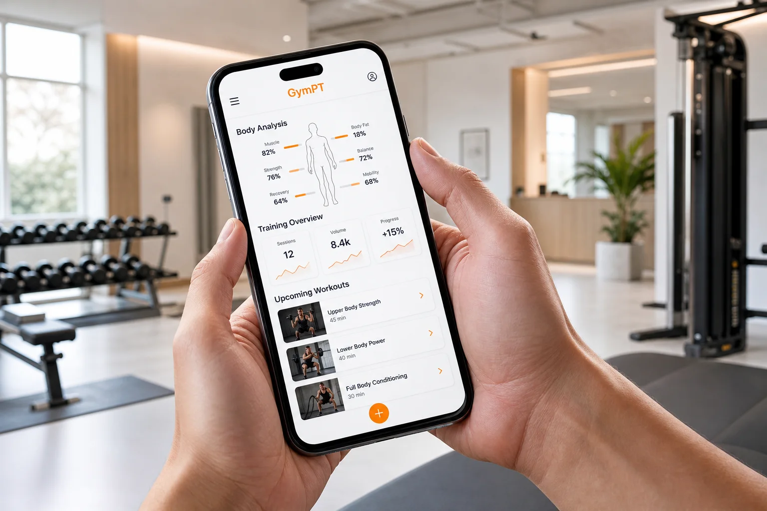 Persona che consulta l’analisi del corpo e i progressi nell’app GymPT
